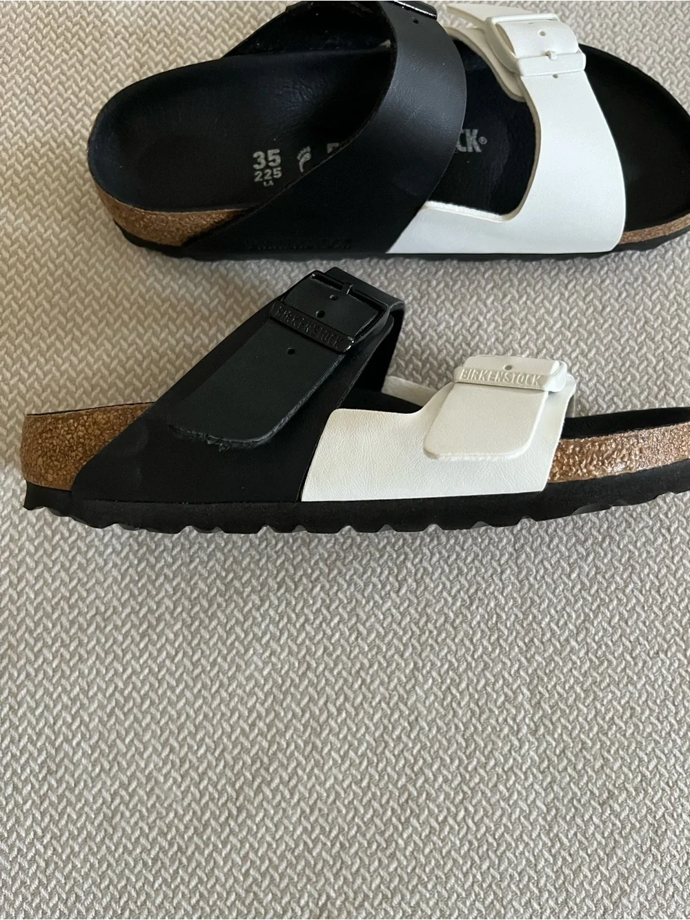 Birkenstock Women's Arizona Split Black & White Sandals Size 35/225/L4